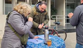 VILLA GESELL CONTIN�A REUNIENDO FIRMAS EN DEFENSA DEL R�GIMEN DE ZONA FR�A